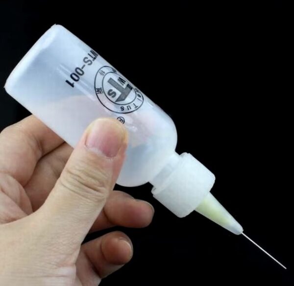 Botella aplicadora con punta de aguja fina para flux, alcohol, etc. / WTS001